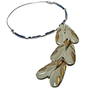 Aretes de Oro 14k Inspirados CC lazo | Yisel Jewelry